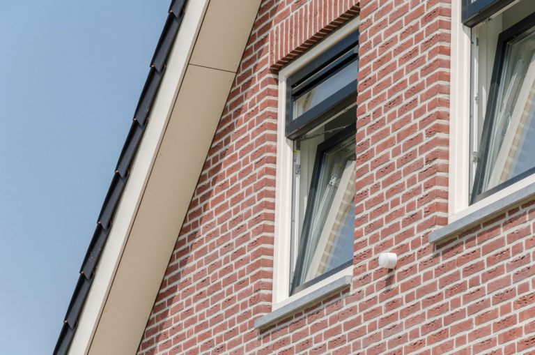 Select Windows Drachten - draaikiepraam met 4 ventilatiestanden - ventileren met isolerende kunststof kozijnen